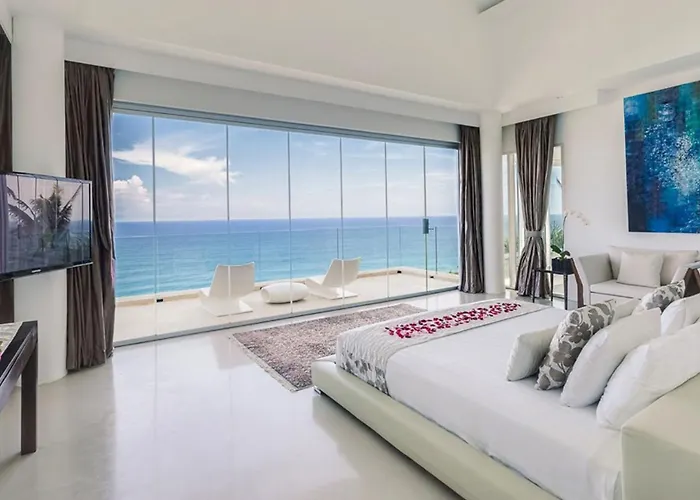 Grand Cliff Ungasan Улувату